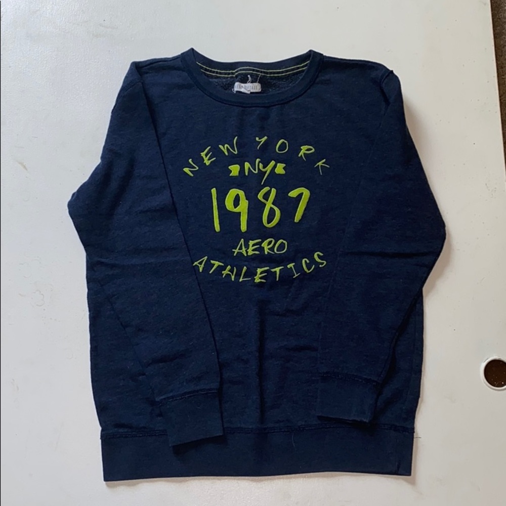 Aero sweater. Size M